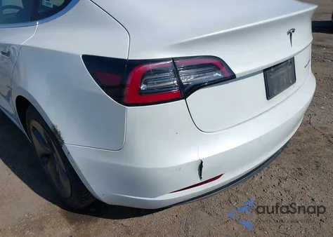 2020 Tesla Model 3 из США, поврежденный, VIN 5YJ3E1EB6LF795172